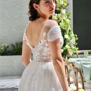 Floral A-line Style Wedding Dress